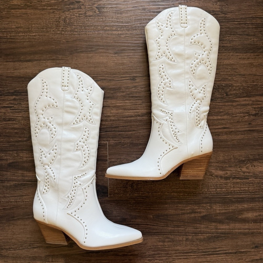 NIB Jessica Simpson 10M Zaikes 2 White Studded Western Cowboy Festival Boots